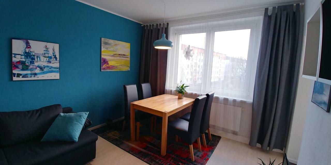 F3 - "Gemuetlich Mit Kunst" Apartment Dresda Exterior foto