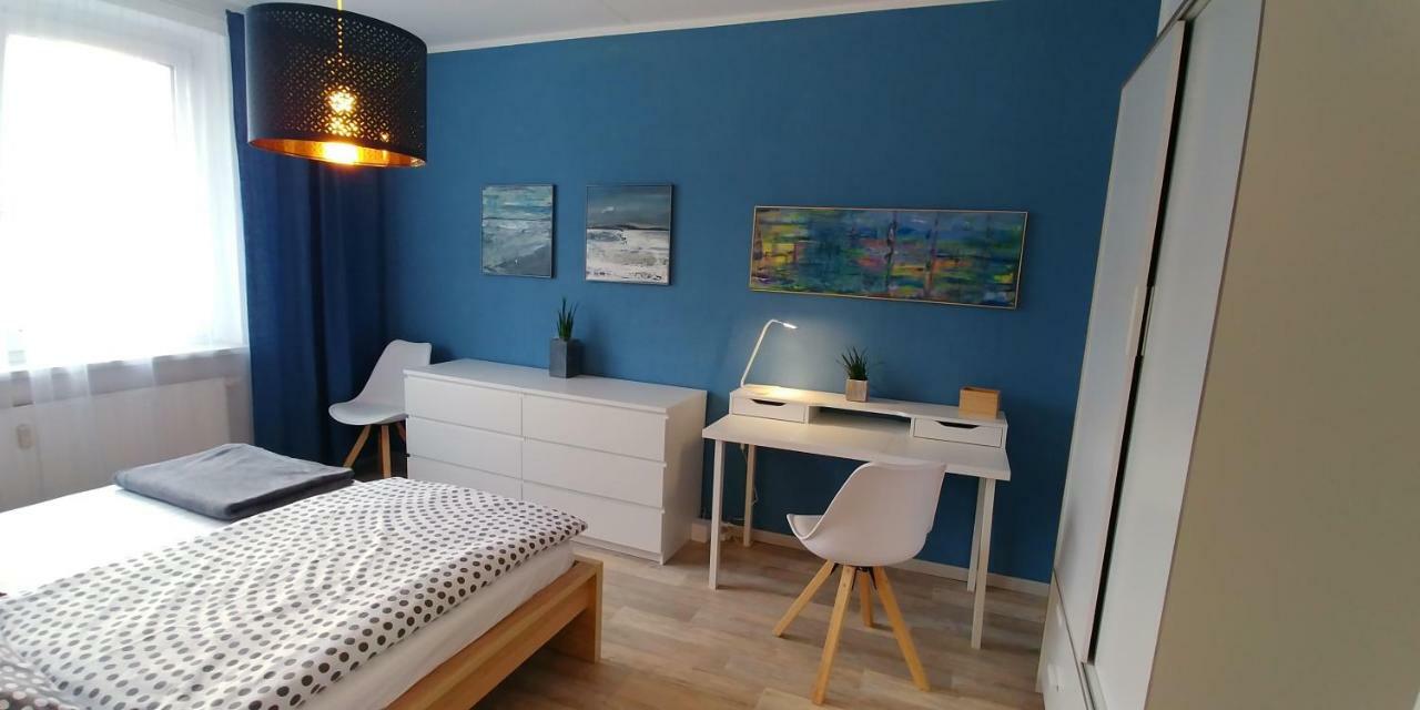 F3 - "Gemuetlich Mit Kunst" Apartment Dresda Exterior foto