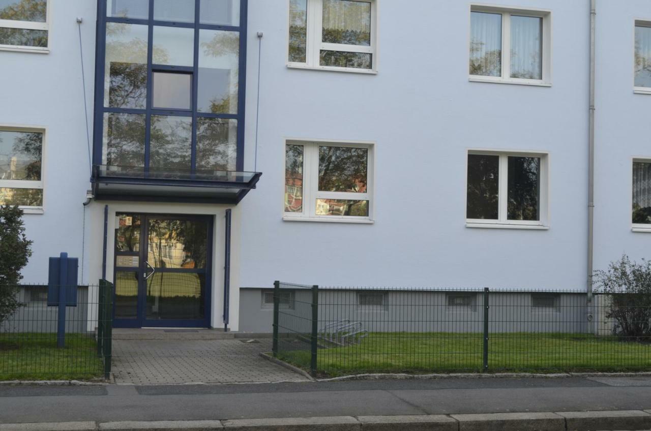 F3 - "Gemuetlich Mit Kunst" Apartment Dresda Exterior foto